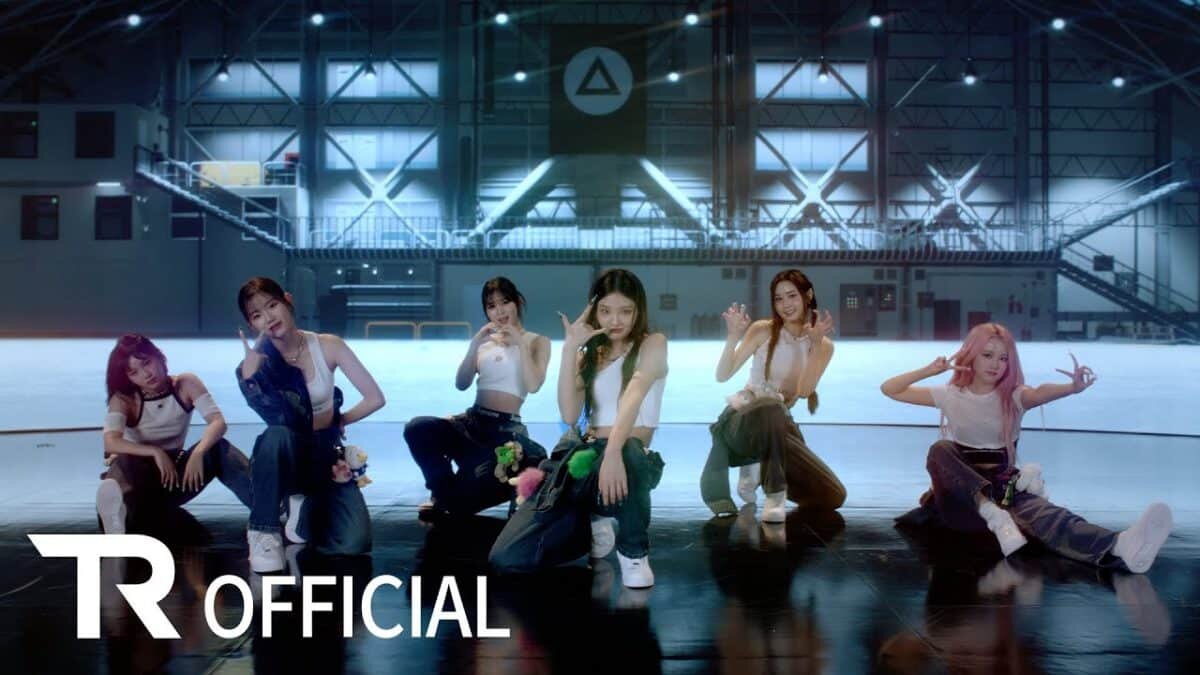 Танцы в паре. Танцы аэробика. Современные танцы. Современные танцы. Танцы zumba fitness.