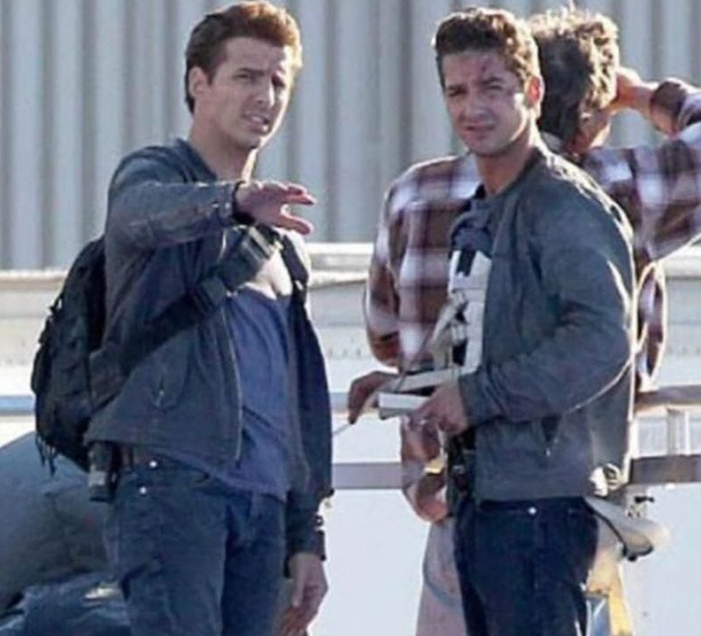 Топ 8 самых. Женщина фотографируется. Бейонсе hurt. Tsop-8. Ронда андалусия.