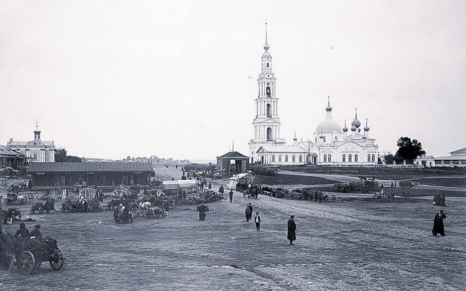 Центр Калязина в начале XX века. Фото: Past Vu 