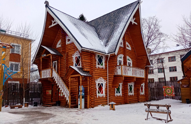 Как выглядит дом снегурочки