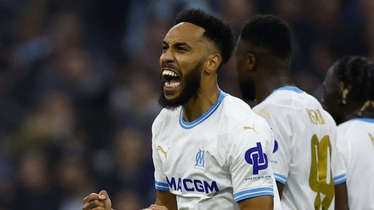    Пьер-Эмерик Обамеянг. Reuters