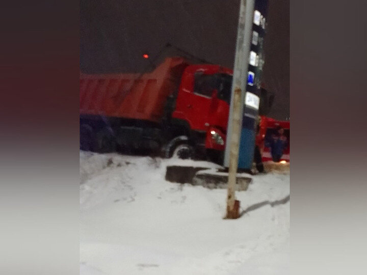     Фото: ПАБЛИК "ДТП ПЕТРОЗАВОДСКА И КАРЕЛИИ"