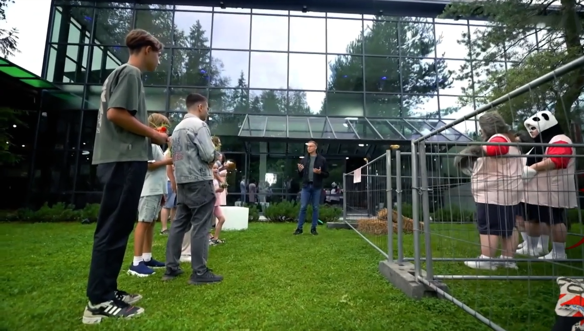 Кадр из передачи