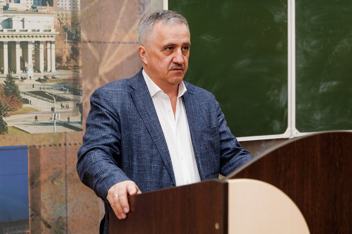 Докладчики деловой встречи