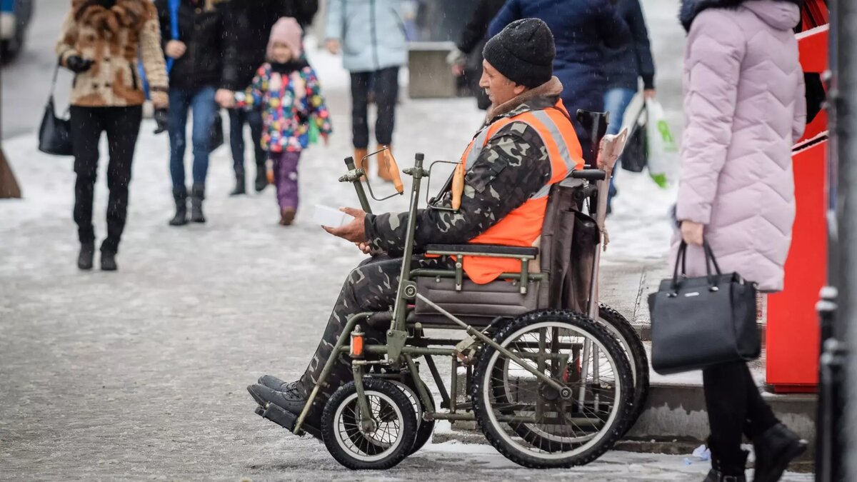     Всего в республике 1 млн 123 тыс граждан получают пенсию.