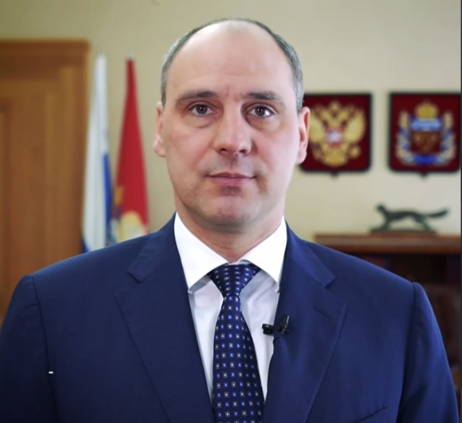    Губернатор обратился к оренбуржцам в День защитника Отечества Марина Шарт