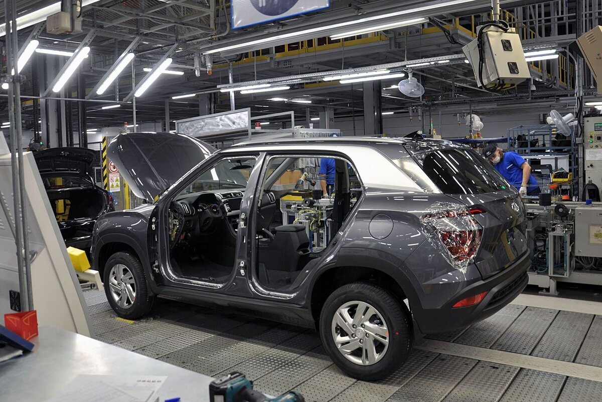 В РФ возобновили производство машин Hyundai и Kia, но под новым брендом. Источник иллюстрации - Яндекс.Картинки