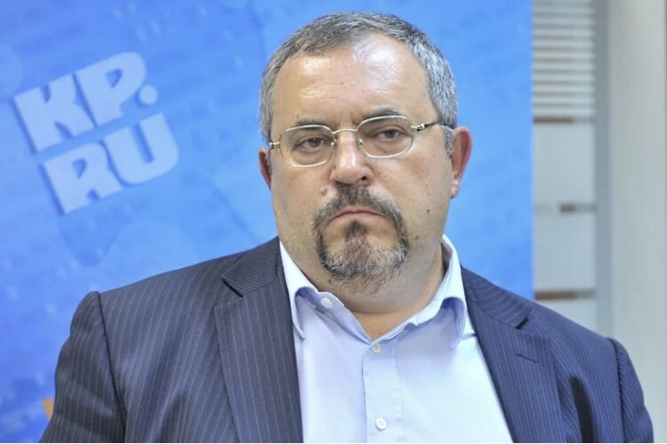 Два месяца работал - пора и отдохнуть