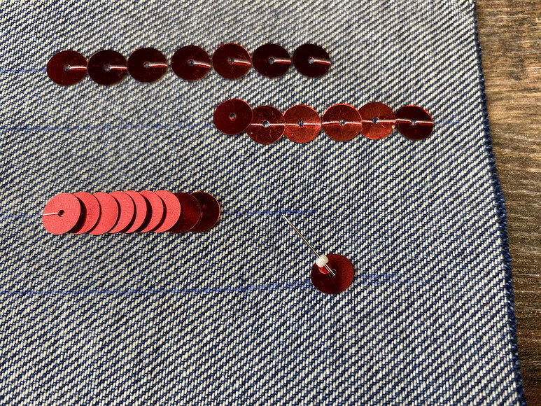 Техника бисероплетения для начинающих пошагово. Техники бисероплетения. Игольчатое плетение схема. Схемы для плетения бисером. Параллельное плетение схемы.