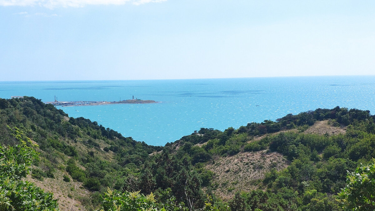 Без фильтров. Смотровая площадка неподалёку от Анапы