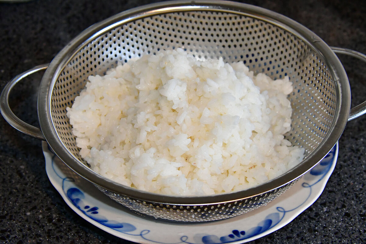 отвариваем рис