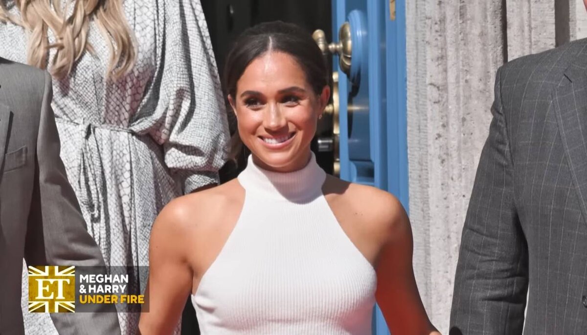 Скриншот из видео YouTube-канала Entertainment Tonight