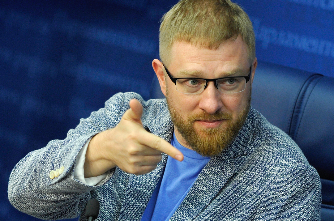 Александр Малькевич на заседании ОП предлагает расстреливать непокорных блоггеров (шутк)