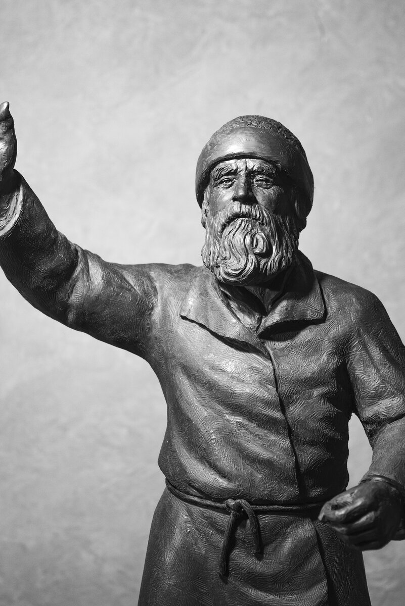 Скульптура Мазая