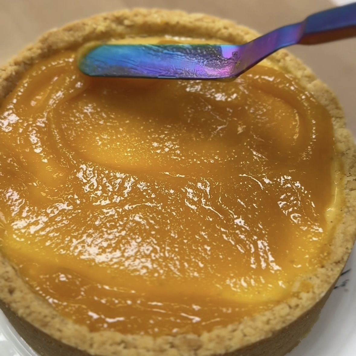 чизкейк в стиле филадельфия. тарт киш лорен. песочный сыр. киш лорен (quiche lorraine). печенье песочное ириска.