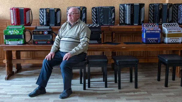 Юрий Брызжев пережил на предприятии и расцвет 1970-х, и упадок 1990-х (Фото Валерия Нистратова для Forbes)