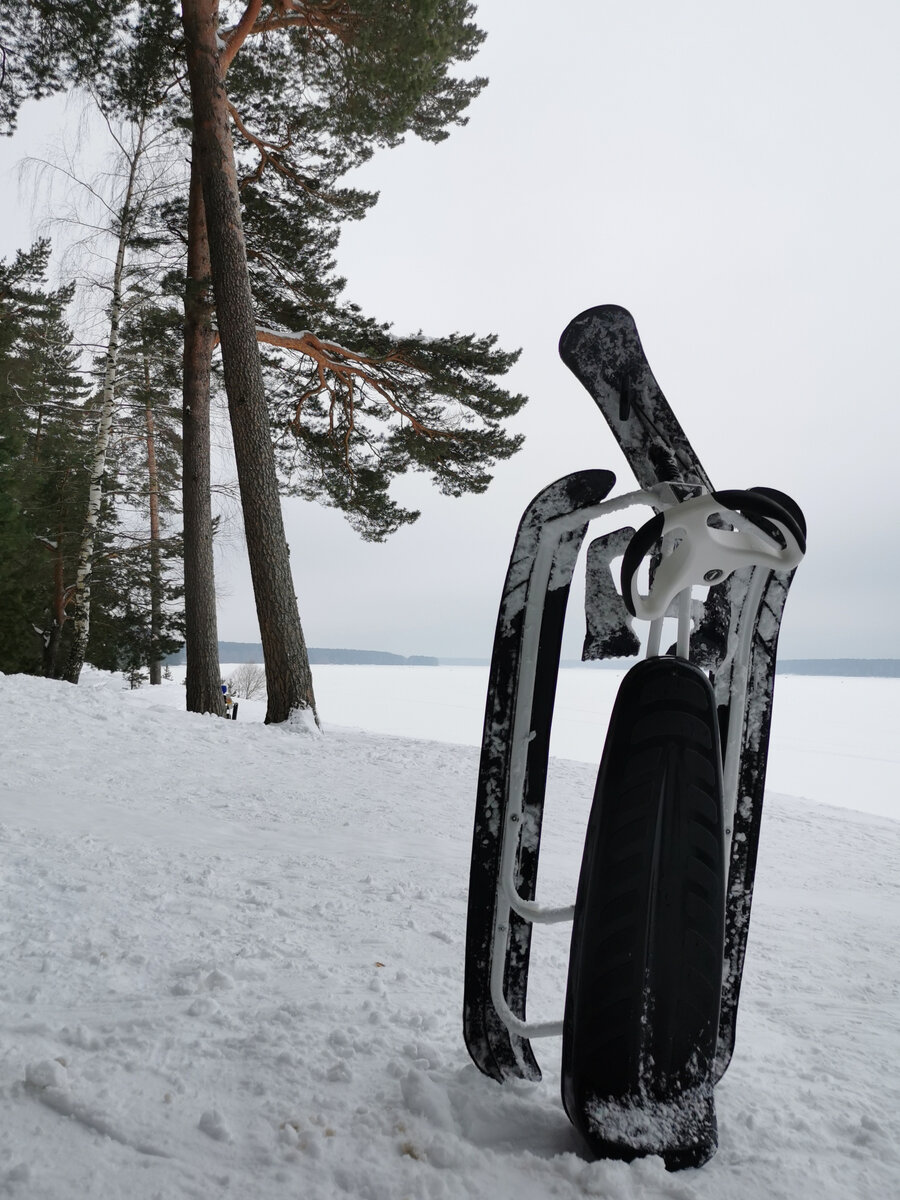 Наш трехместный