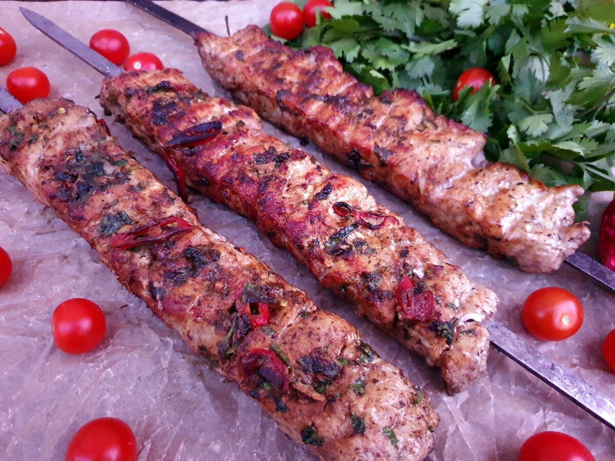 Готовый шашлык. Ароматный шашлык. Аппетитный шашлык. Джигар кабоб. Готовый шашлык.