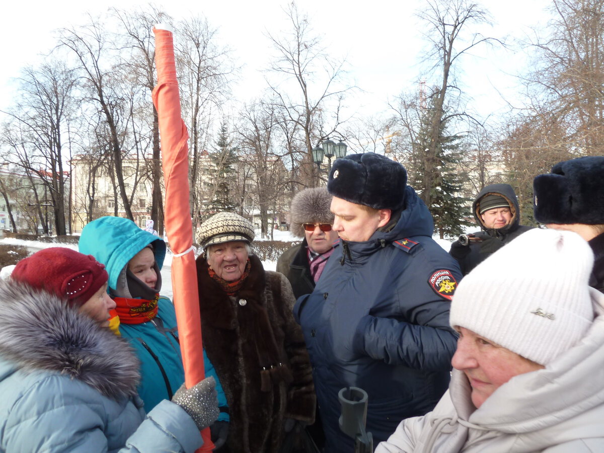 Полиция по указанию властей города Тюмени пытается сорвать собрание 21 января 2024 г.