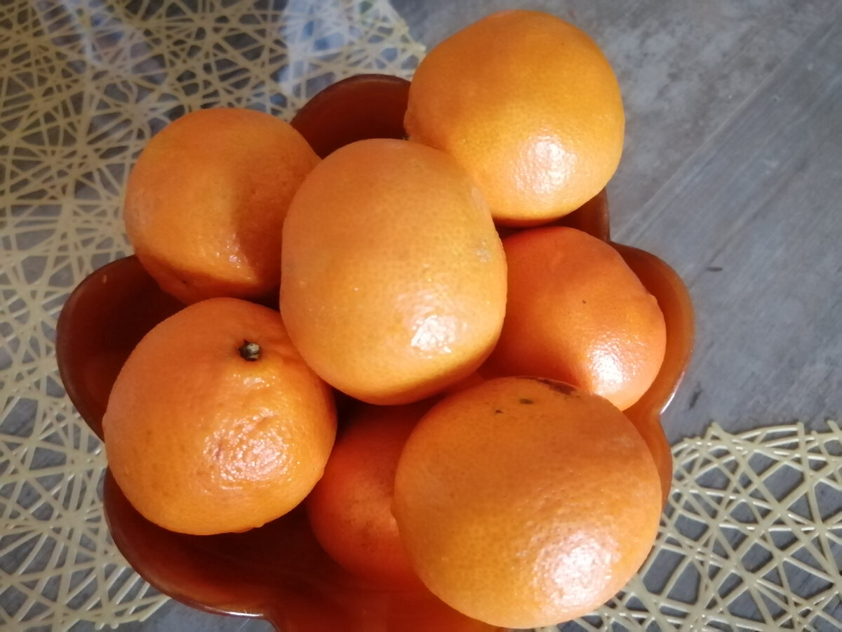 Мандарины вкусные сладкие.