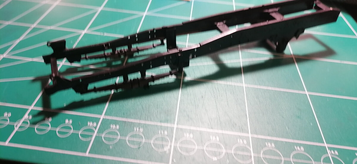 Готовая рама. Дело пяти минут.