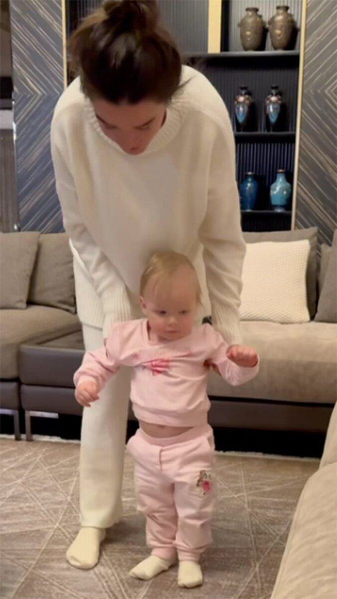 Приемные дети анны ульяновой. Baku ane: otouto shibocchau zo! the animation. Ан-2 одежда. Ане 2. Hummer фитнес клуб девушка с обложки.