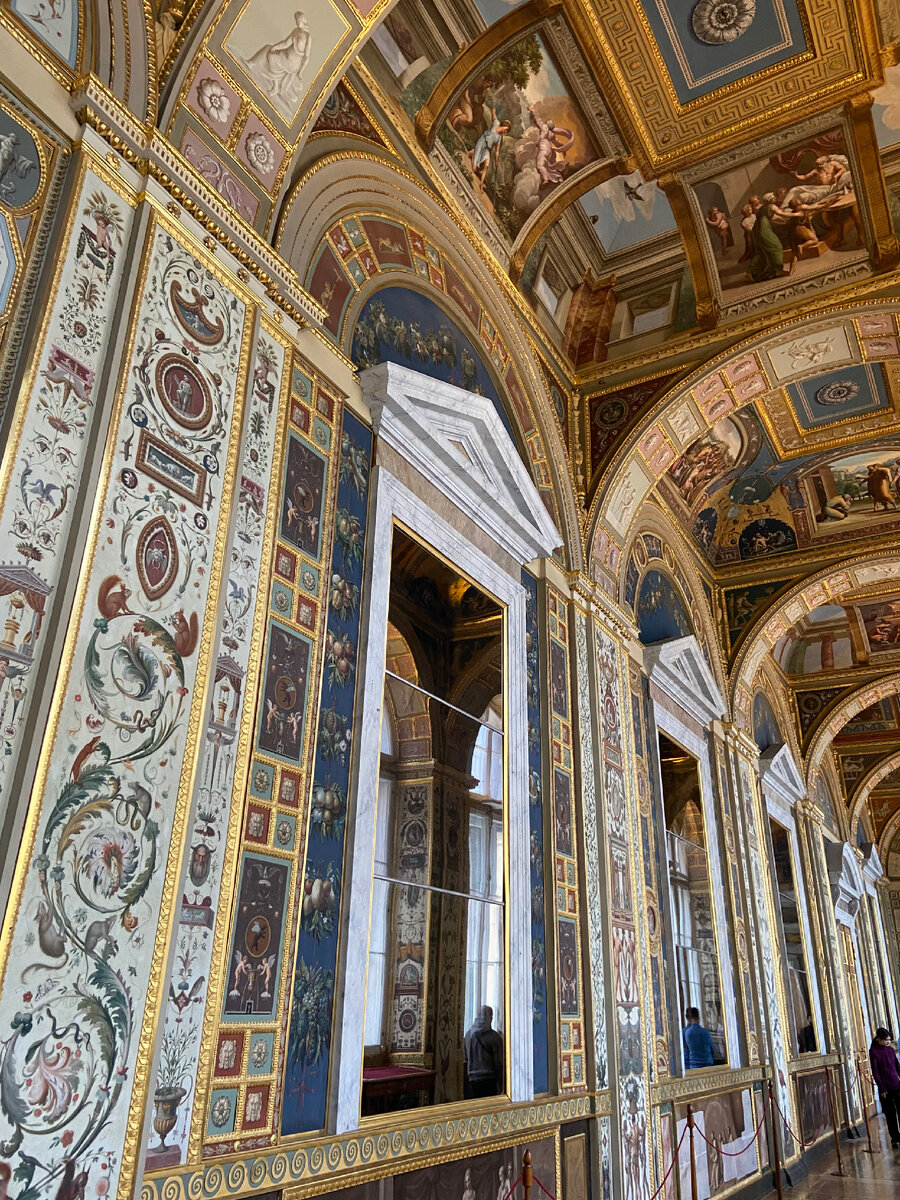 Фото автора.  Эрмитаж как символ творчества во всех отношениях ;)