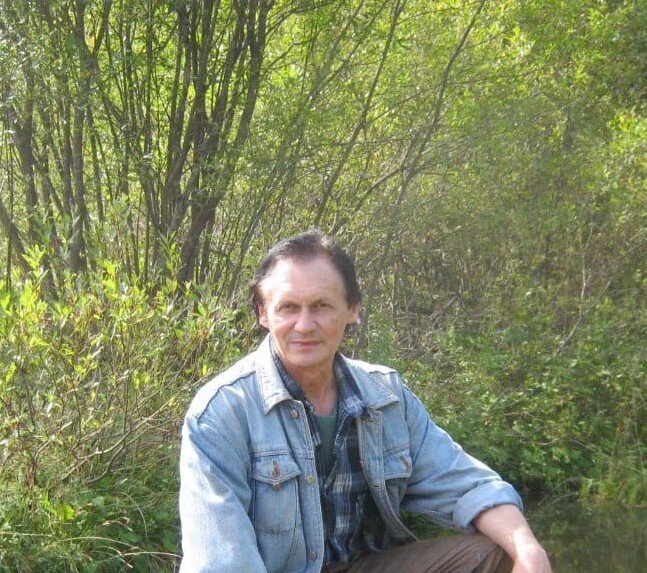 Валериан Нилифанов. Художник. Фото Людмилы Журавлёвой. Обработка моя.