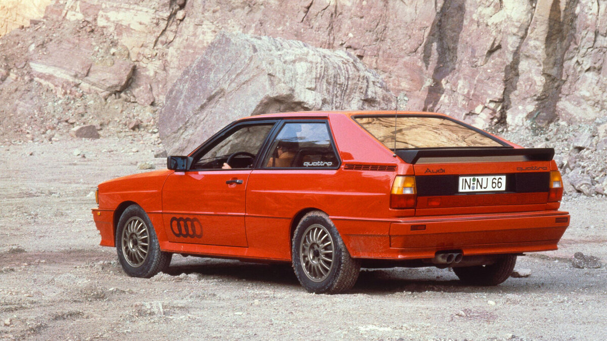 1/3Audi Quattro