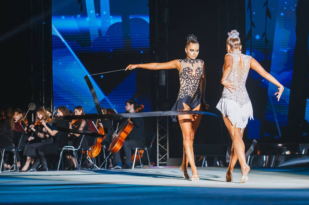    Сестры Аверины. Шоу в Нижнем Новгороде. Фото: Telegram-канал Глеба Никитина