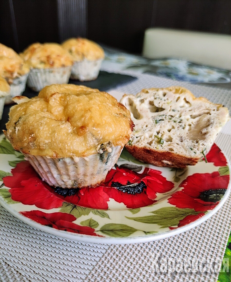 Рецепт: Пирог заливной с отварным мясом | и жареным луком