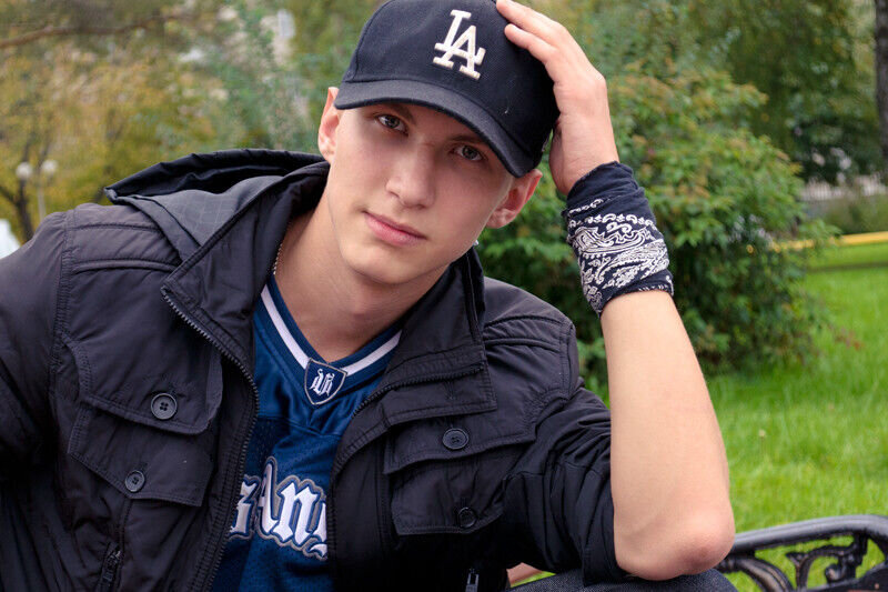 Ты что здесь делаешь, следил за мной? - спросила я Кирилла | Мама 2+2 ...