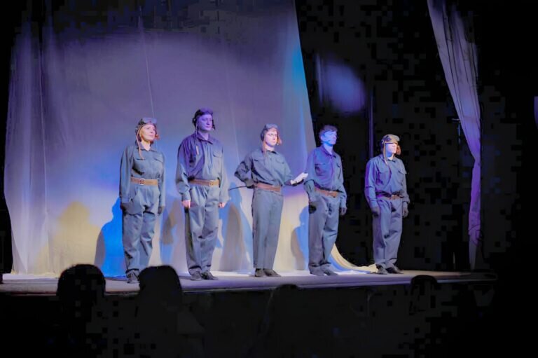    В Оренбургском театре кукол 24 февраля пройдет благотворительный показ спектакля «Ястребок» Кристина Просвиркина