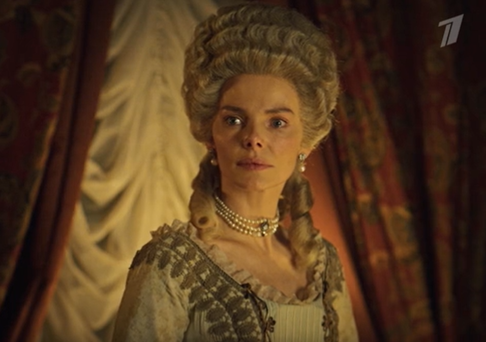 В роли Екатерины Великой - Елизавета Боярская