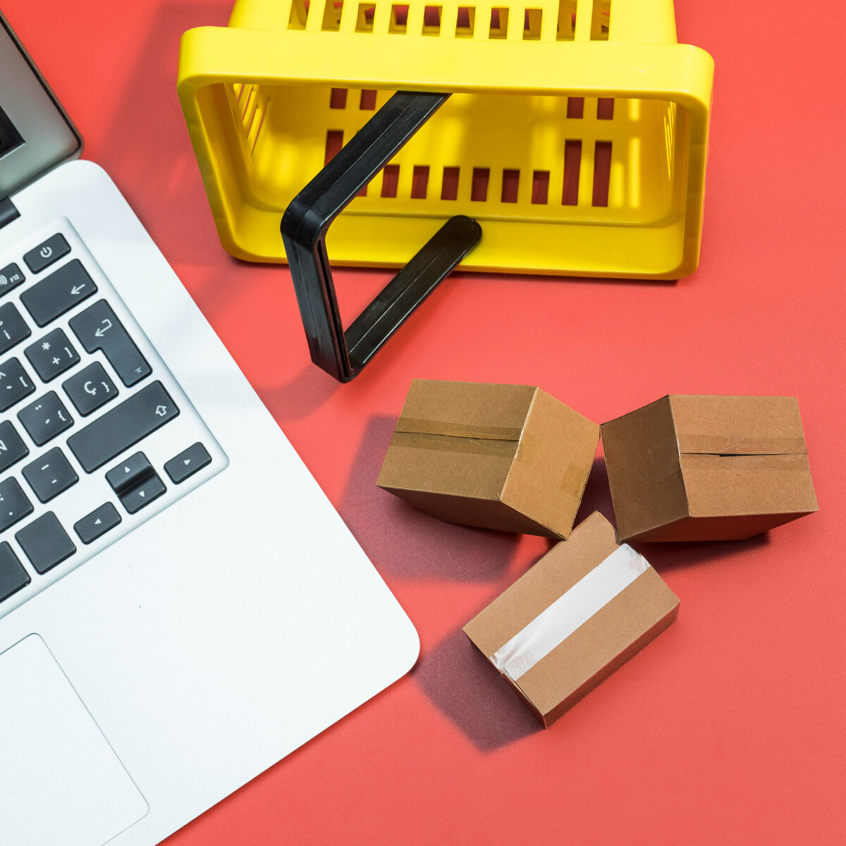 Изображение от Freepik: "Электронная коммерция в 2024 году"