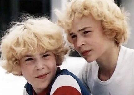 кинокомпания «Водород» работает над переосмыслением трехсерийного детского фильма «Приключения Электроника» который вышел в 1979 году. Сценарий новой версии напишет известный сценарист Андрей Золотарев («Слово пацана. Кровь на асфальте», трилогия «Лед», «Сто лет тому вперед»).

На данный момент ремейк находится на стадии предпроизводства. Создатели занимаются поисками режиссера и актера, который сыграет Сережу Сыроежкина. В ответ на запрос «Национальной службы новостей» Золотарев поведал, что действие будет иметь место в наше время. Кроме того, автор отметил, что не стоит ожидать современного воплощения оригинального фильма, поскольку планируется «отход от канона». Сценарий пока тоже не готов. Работа над текстом может занять до года. Других сведений о проекте пока нет. Предполагаемая дата выхода фильма тоже не намечена.