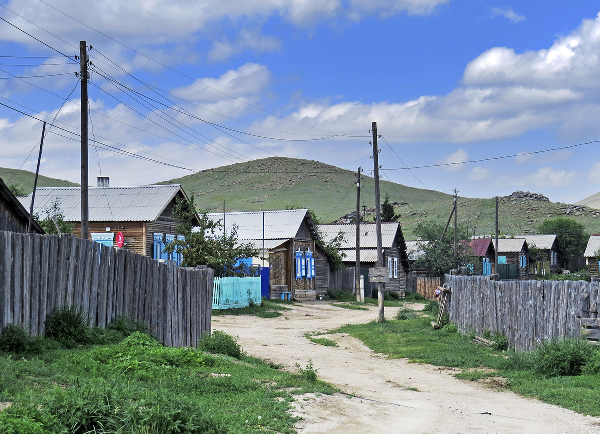 Забытая столица Бурятии, где главной достопримечательностью можно только  любовать издали | Субъективный путеводитель | Дзен