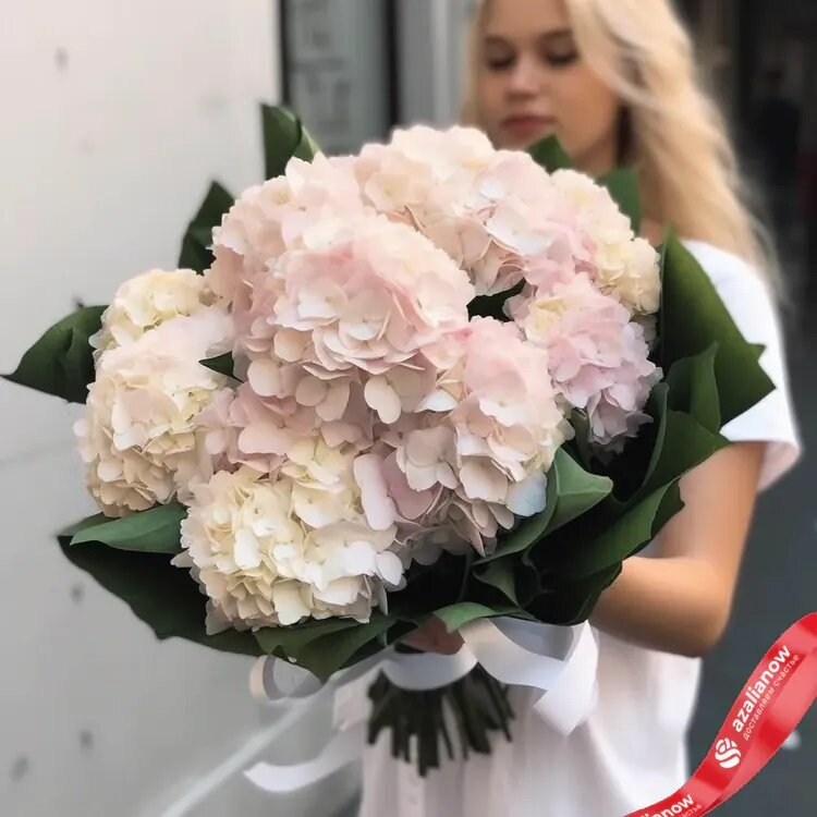 Букет белых гортензий от AzaliaNow 