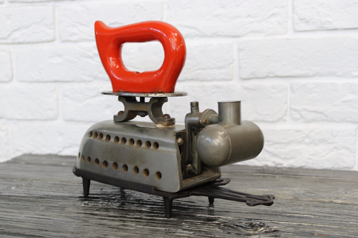 Экспонат Музея моды и портновского искусства им.Н.П.Ламановой