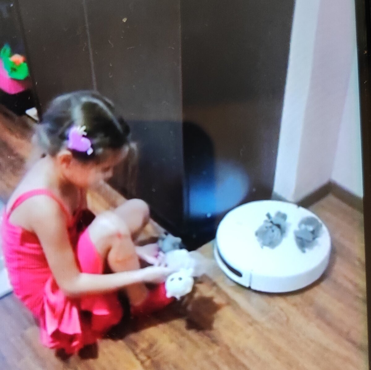 Робот катает басиков