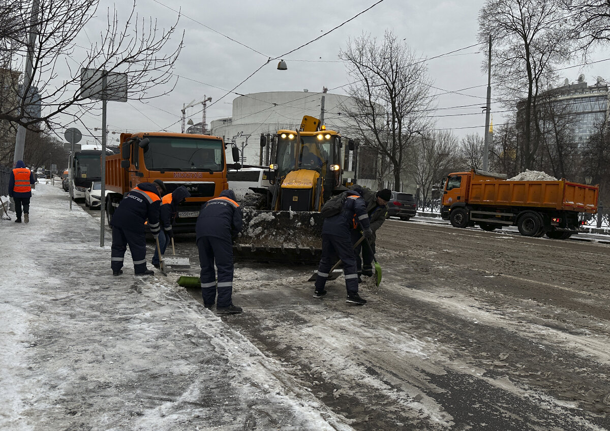    Депутаты Госдумы не могут договориться об отношении к трудовым мигрантам