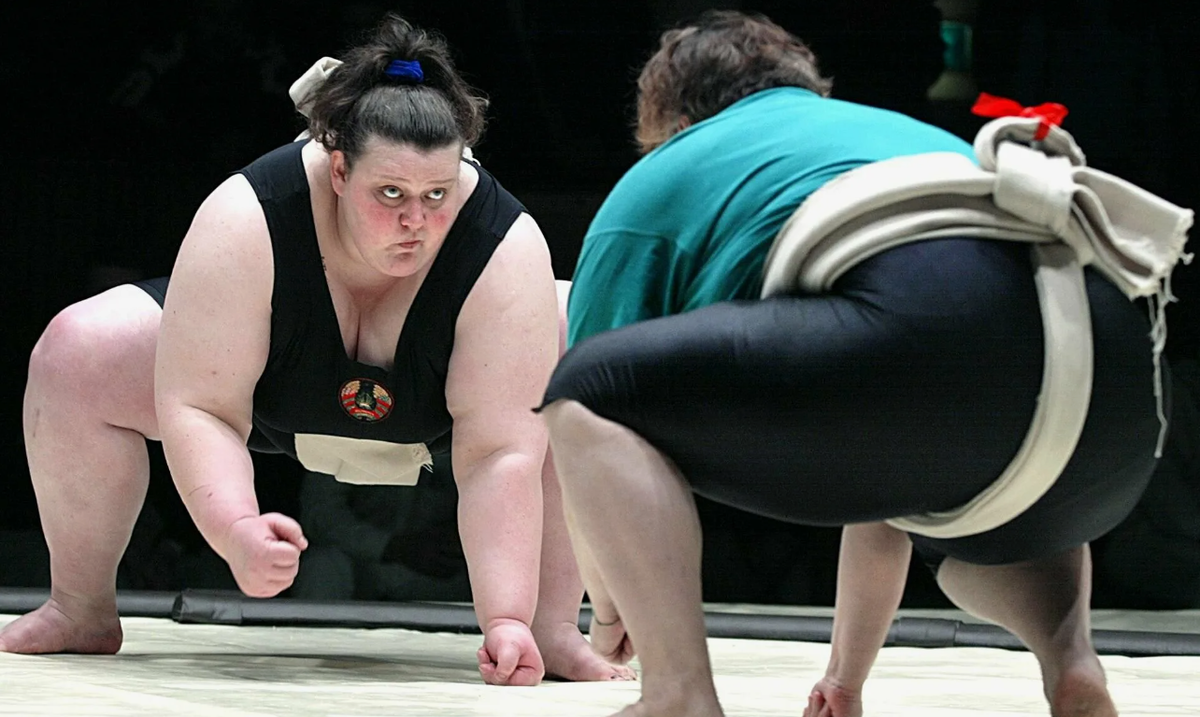 Разные женские фигуры. Типы женского телосложения. Женщины разной комплекции. Одинокая успешная женщина. Женщины разной комплекции тела.