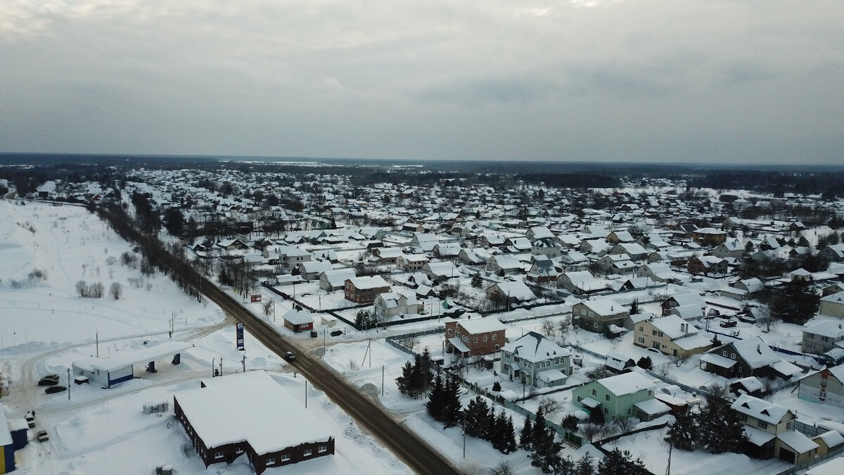 Тини хаус 6х6. Фахверк хонка. Планировка гостиной на даче. Tiny house интерьер. Деревянный дом внутри.