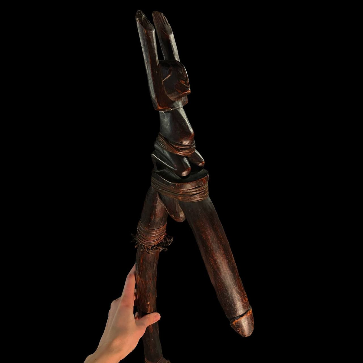 Экспонат из музея эротики «Точка G» 