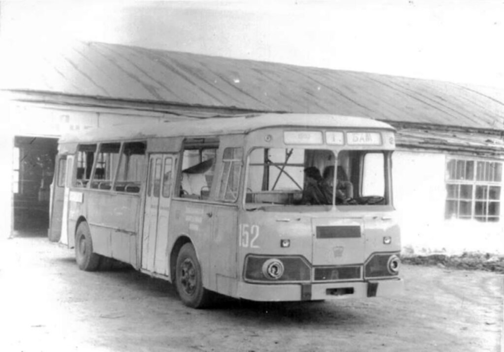 ЛиАз-677М Иркутская область, Тайшет, Тайшетская автобаза, 1988 год