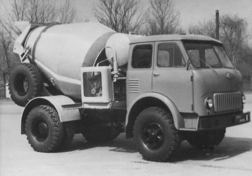 Автобетоносмеситель С-1036 (СБ-69) на шасси МАЗ-503