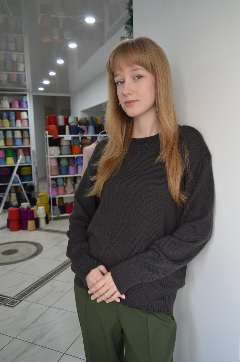 Джемпер из гребенного мериноса студии Cozy Wool 