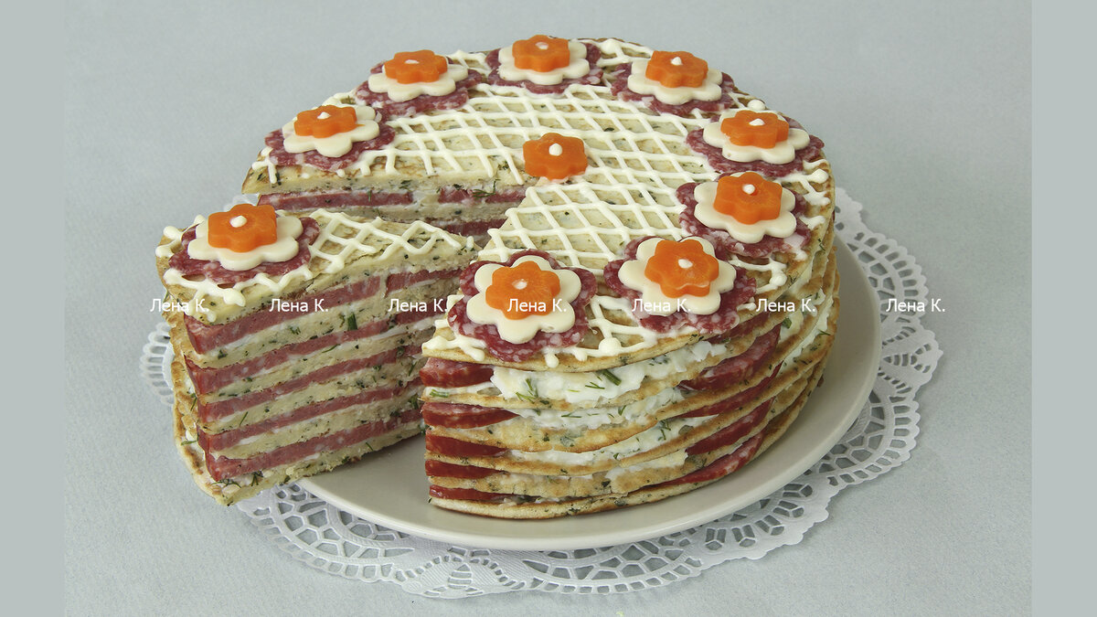 блинный закусочный торт с колбасой,приготовление и фото Лены К.