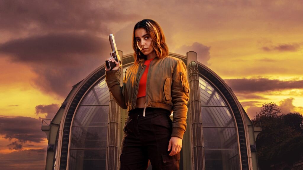 Кадр из сериала "Парижские фурии"