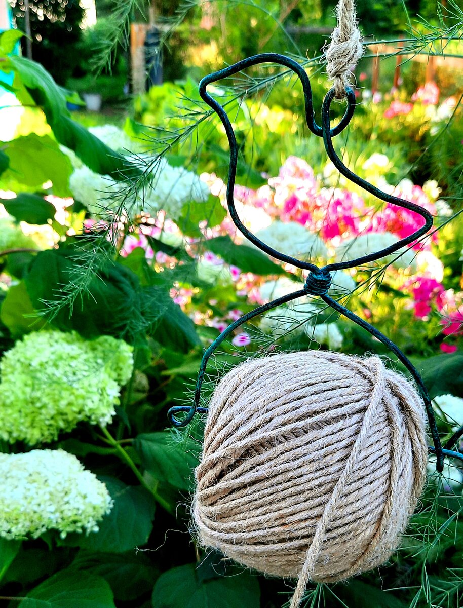 Фото автора. Ну, разве что вот тут немного что-то проглядывает.